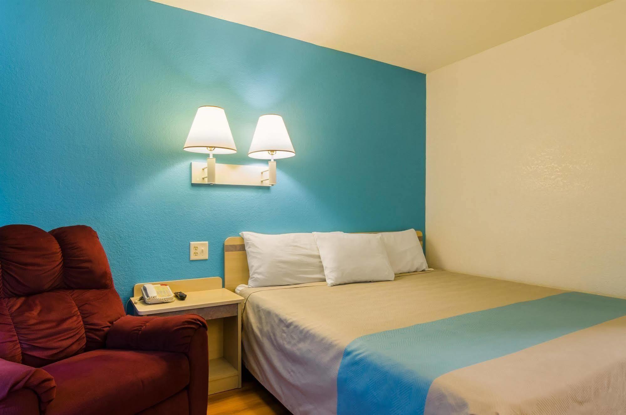 Motel 6-Mitchell, SD Esterno foto